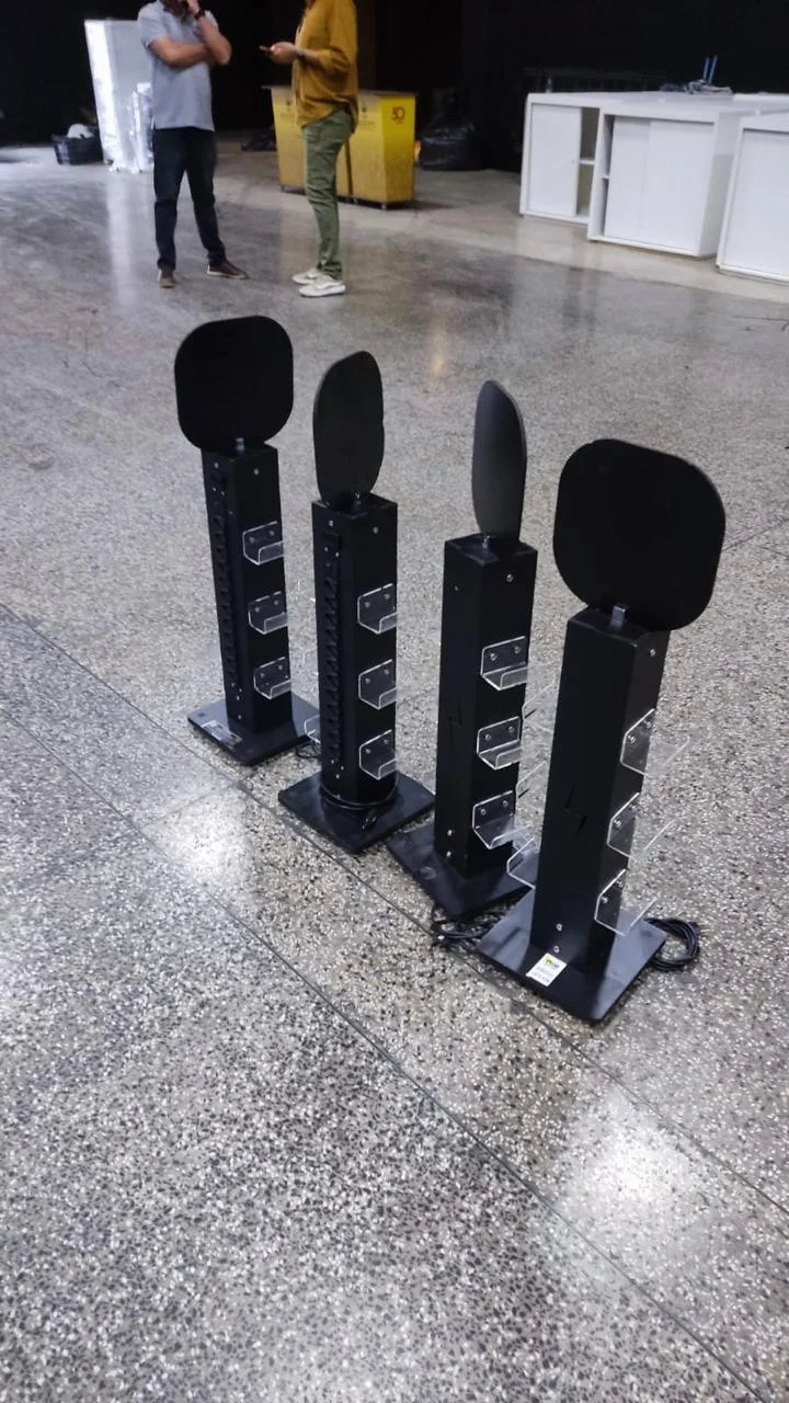 totem touch screen aluguel